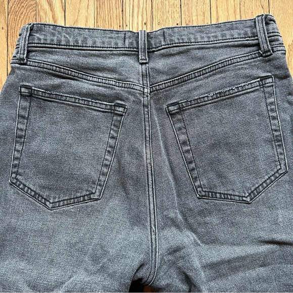 Abercrombie Ultra High Rise Ankle Straight Jeans - size 30 LONG - Picture 4 of 6